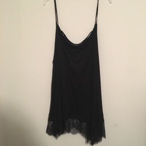 💥Black Lace trim tank💥